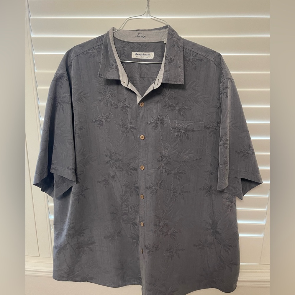 Amazing pattern Tommy Bahama